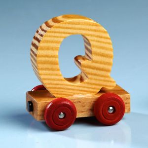 Letter Car - Q