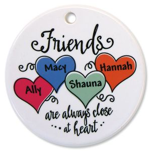 Friends close at heart ornament - 4 Names