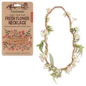 Make Your Own Fresh Flower Necklace