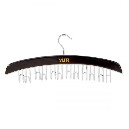 Spacesaving Belt Hanger