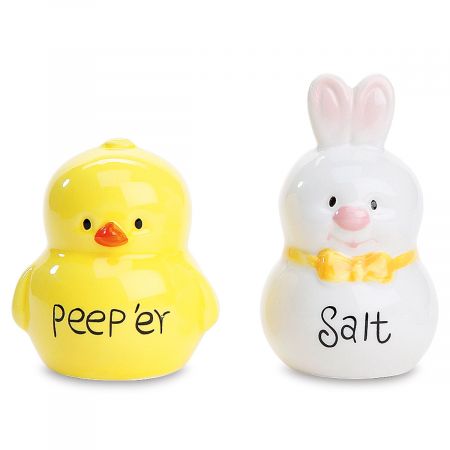 easter salt and pepper shakers