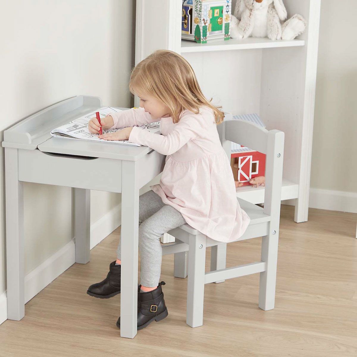 melissa and doug desk honey