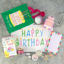 Birthday d&eacute;cor and gifts