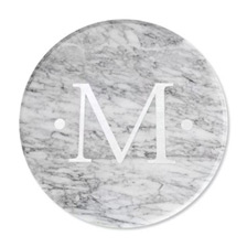 Home d&eacute;cor, disposable hand towels, and entertaining accents